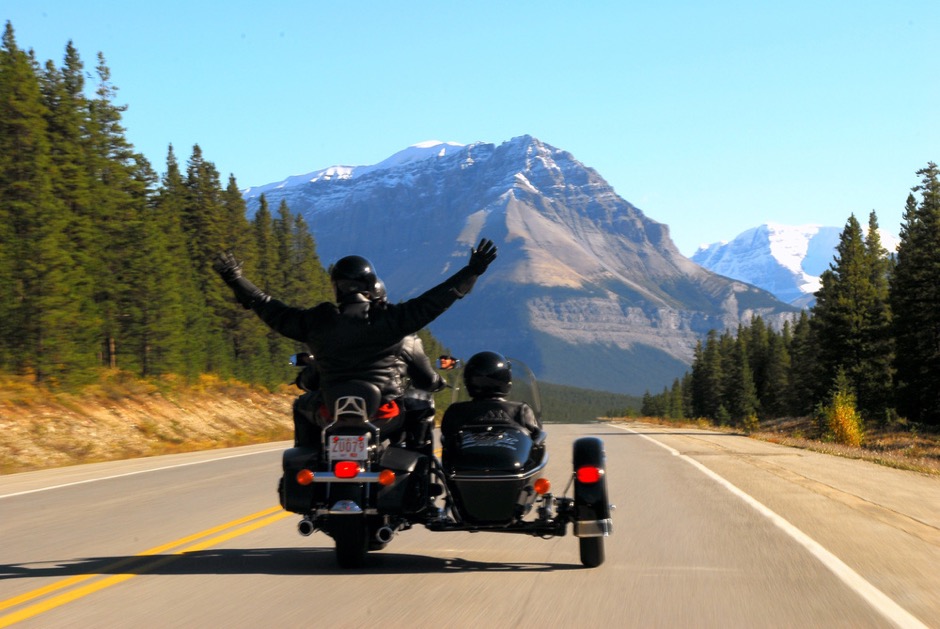 NORTH AMERICA CANADA TB MotorbikeandSidecar 940x523 - 1